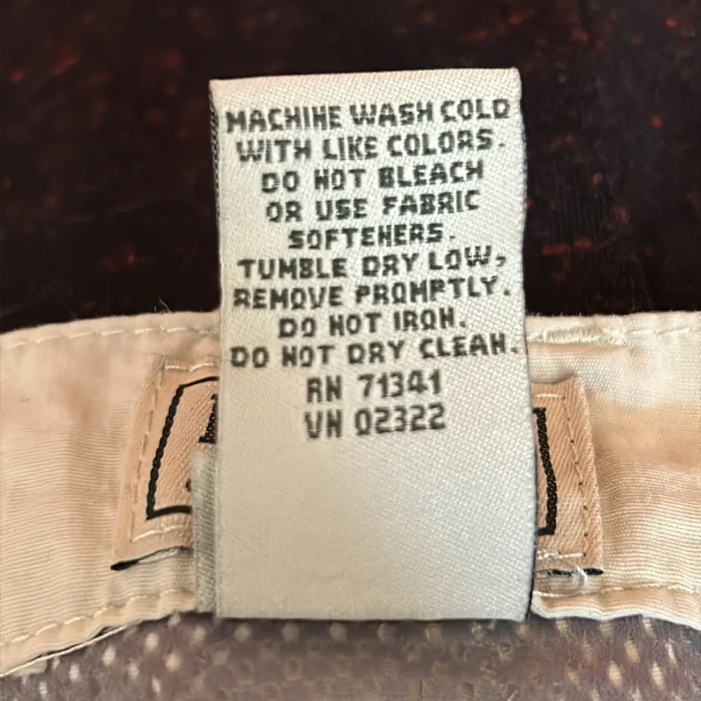 L.L. Bean Cargo Pant Zip to Shorts Size Large Regular